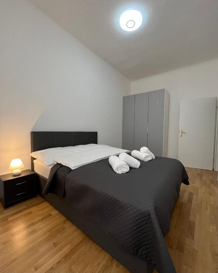 Modernes Juwel In Zentraler Lage Appartement Wenen Buitenkant foto